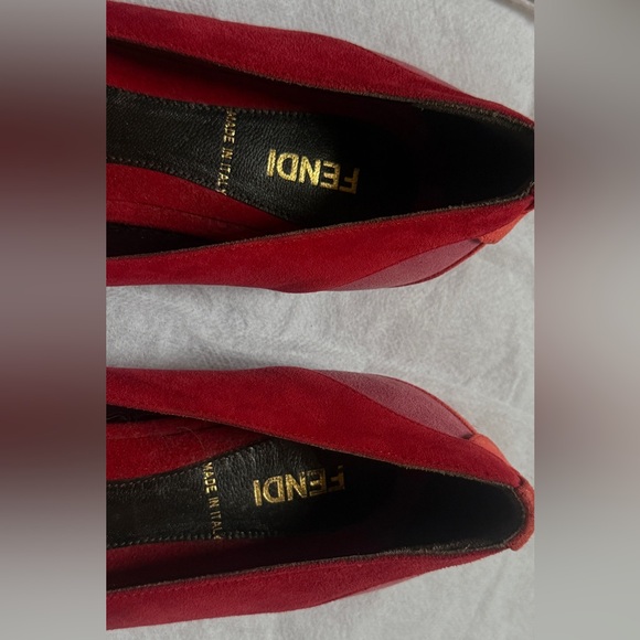Brand New Fendi peep toe suede flats size 36.5 - Picture 4 of 8